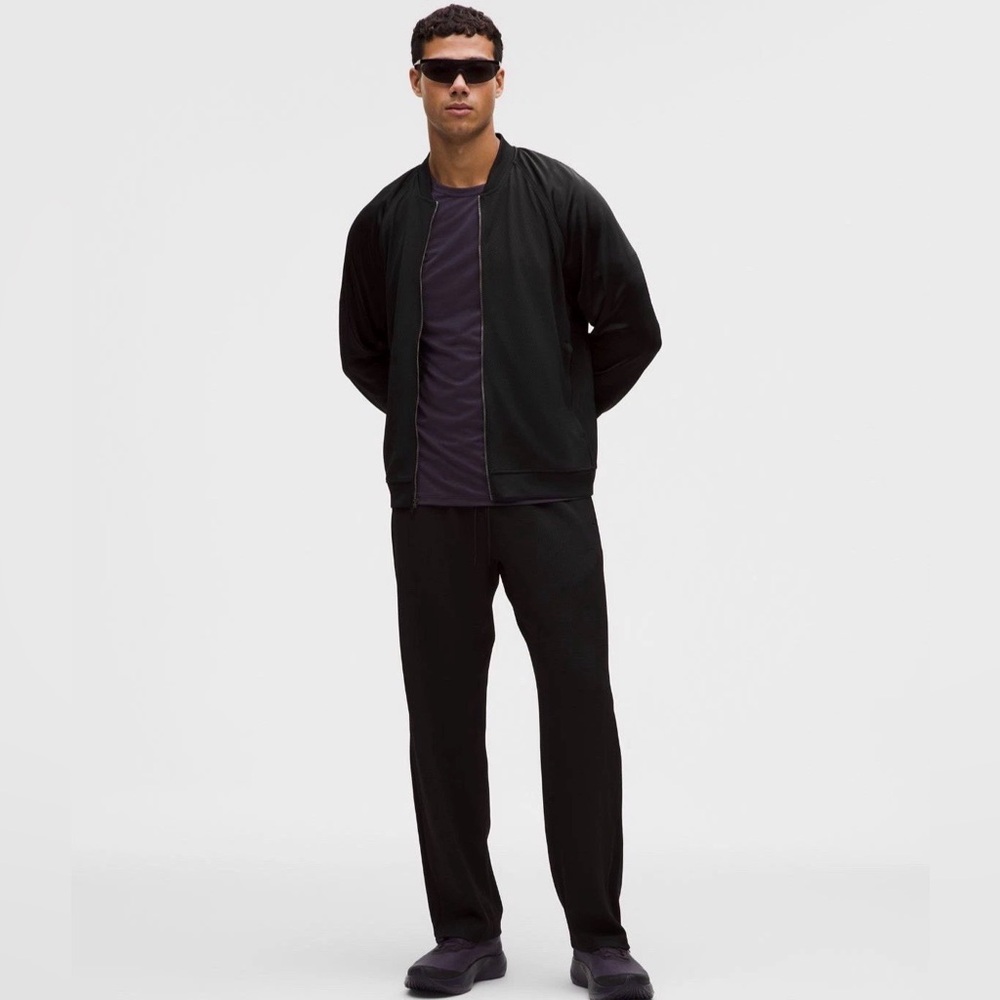 Lululemon Men’s “Pace Breaker” Track Jacket (M) *FALL PREVIEW* - Picture 3 of 12